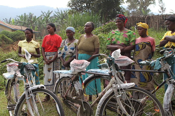 african women bicycles